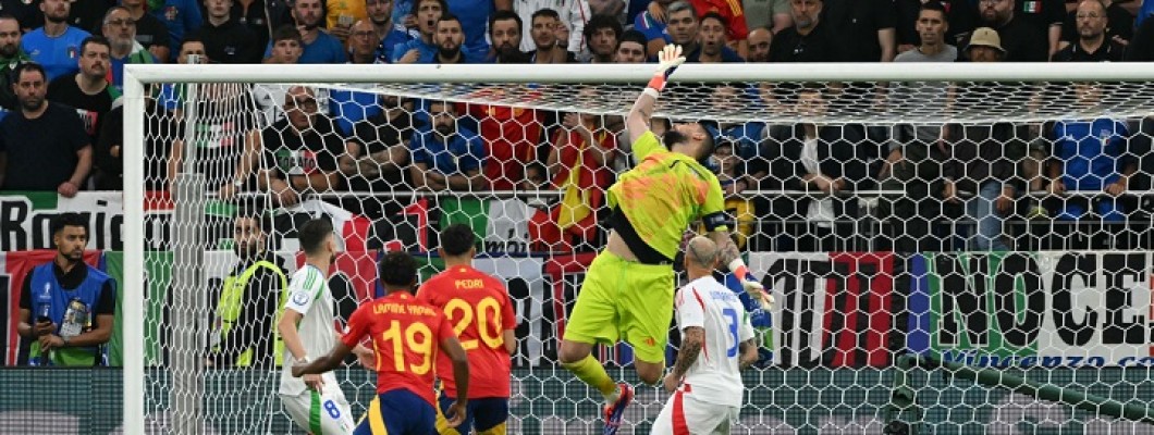 La prestazione eccezionale del portiere italiano Gianluigi Donnarumma